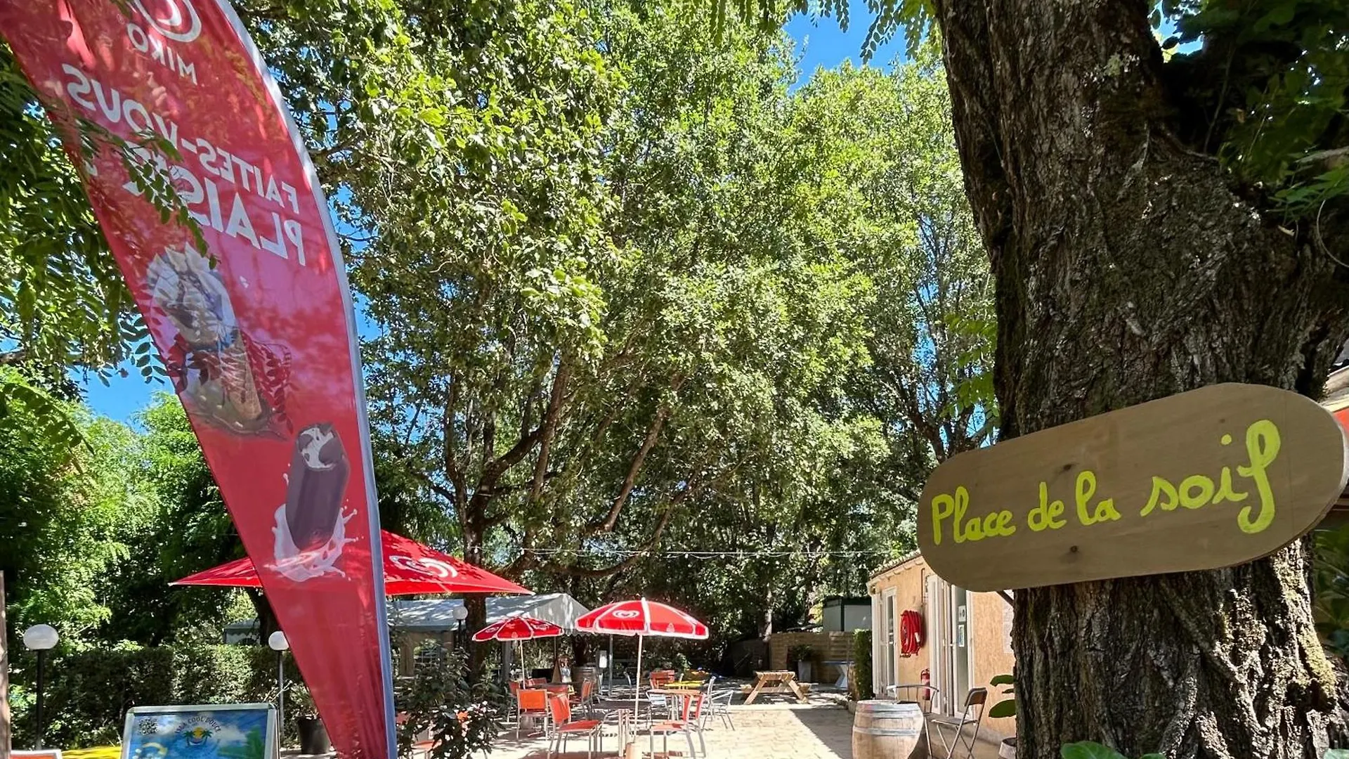 Camping Beaussement Liberty Climatise Chauzon France